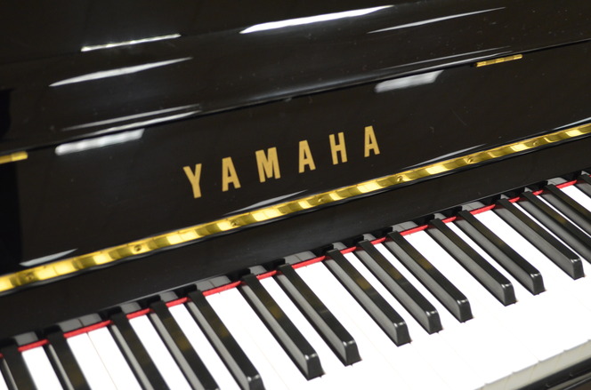 1991 Yamaha U1E professional upright